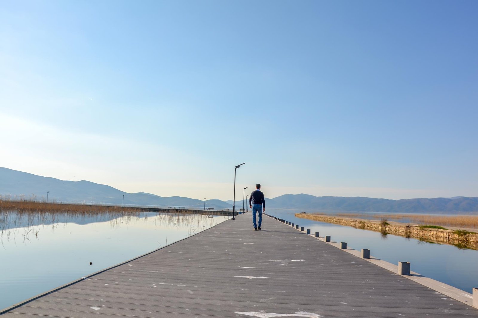 Read more about the article Λίμνη Δοϊρανη.<br>Απόκοσμη και γοητευτική…