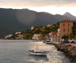 Γέρακας Λακωνίας<br>Ταξίδι στο κρυμμένο «φιορδ» της Ελλάδας!